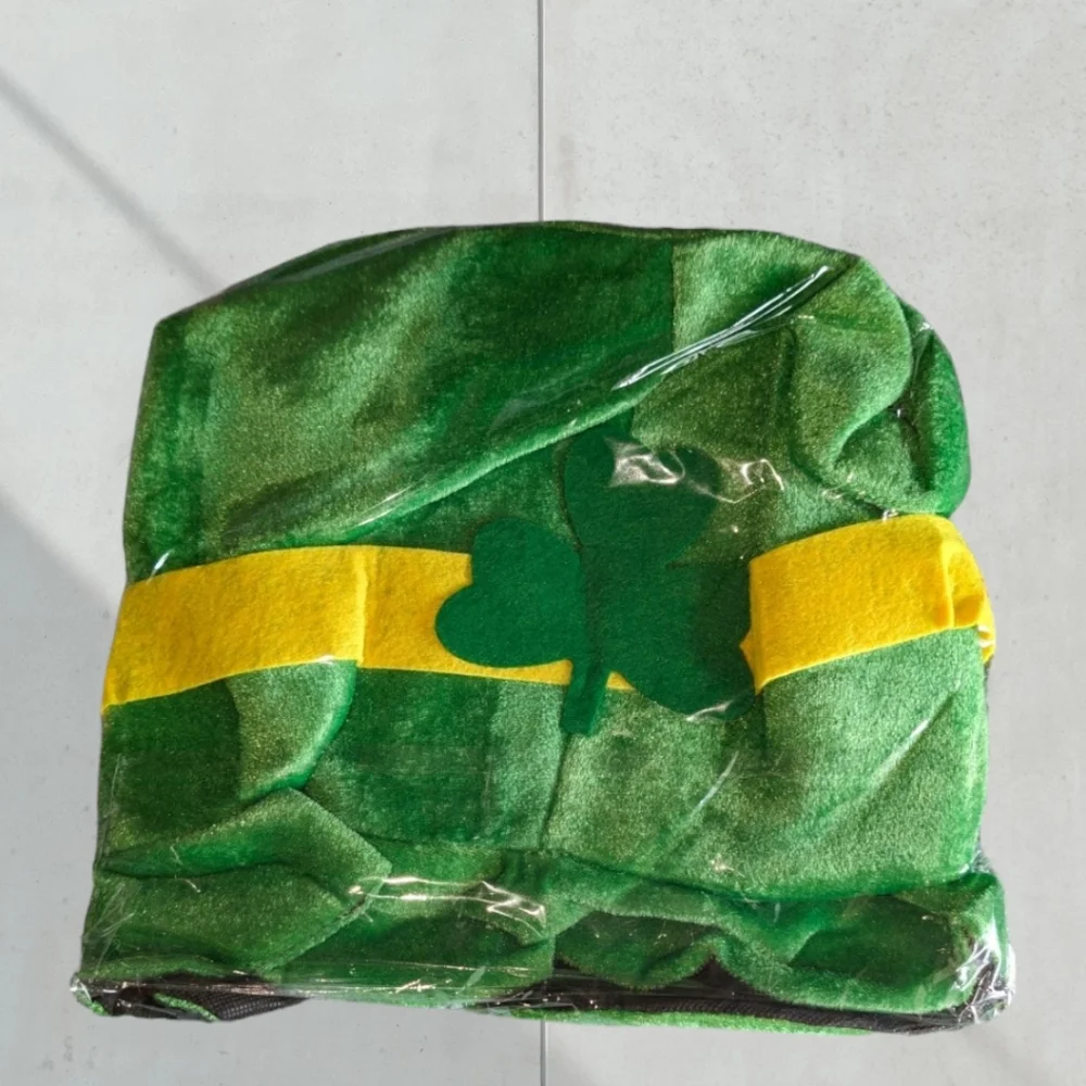 St. Patrick's Green Velvet Shamrock Top Hat - Festive Felt, New
